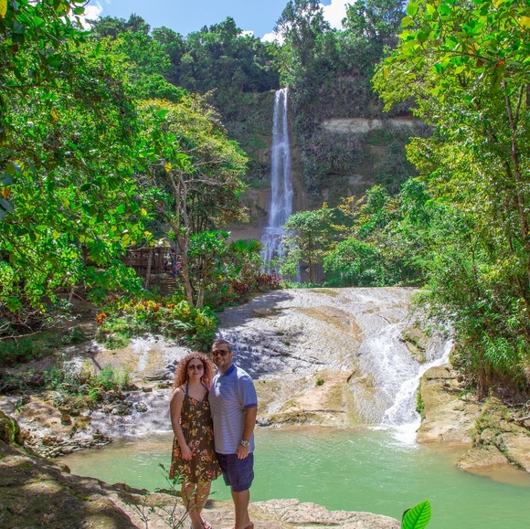 MEET YOUR POSHER, EUNICE - Picture 1 of 5